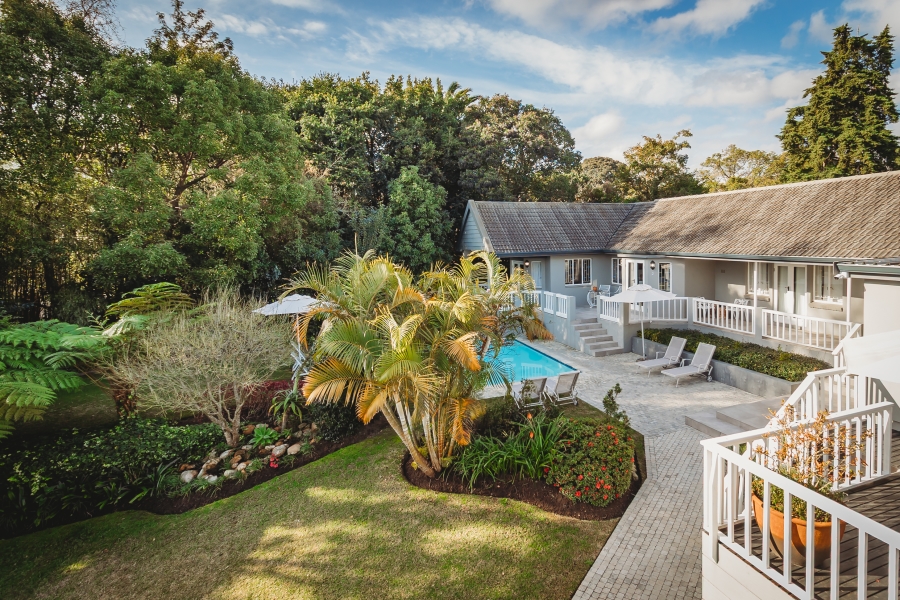 6 Bedroom Property for Sale in Heatherlands Western Cape